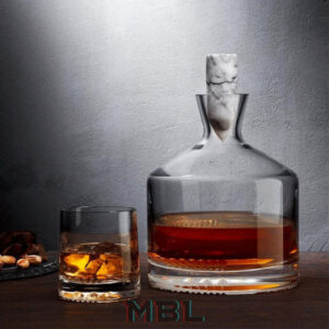 Набор бутылка и стакан Baccarat